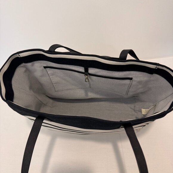 NWOT Kate Spade Black & White Striped Canvas Tote With Bow Accent new - Picture 10 of 10